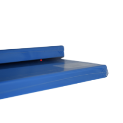PLANCHE A DECOUPER 50X30X2CM BLEUE LISSE A PIEDS